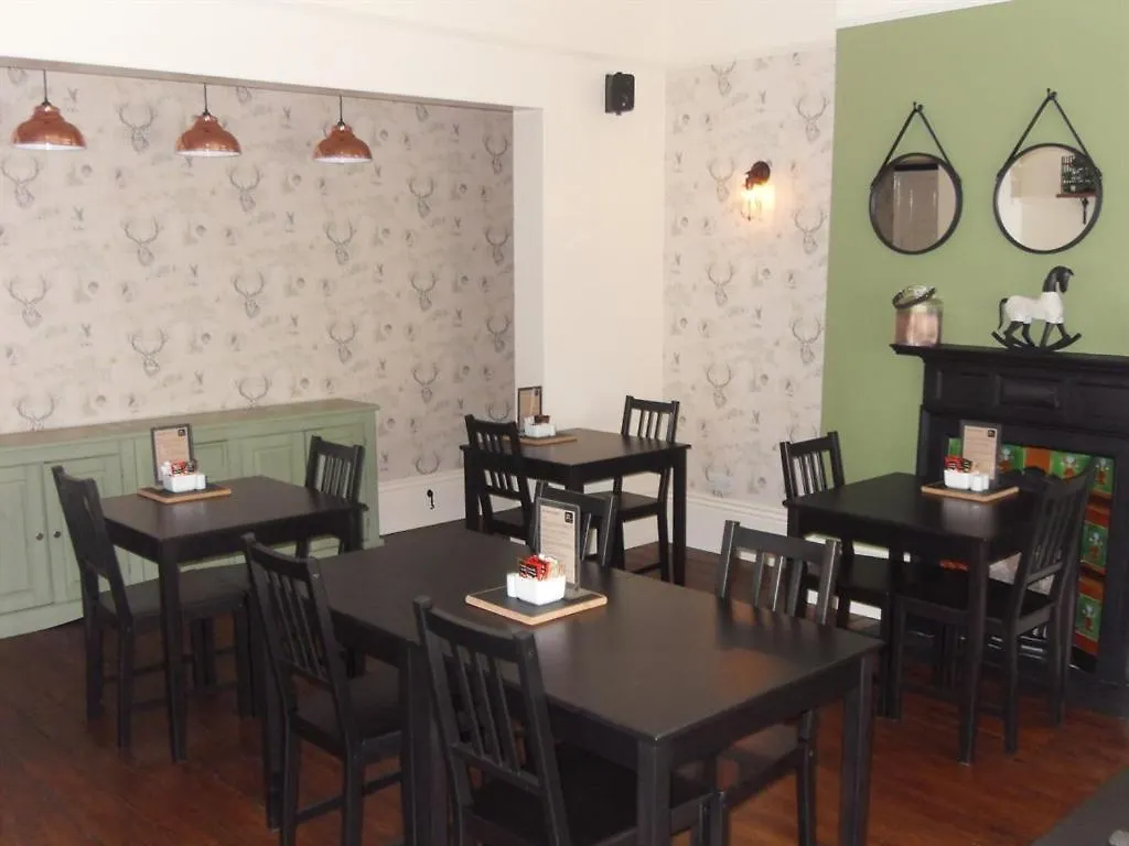 Powys Lodge Scarborough 4*,  United Kingdom